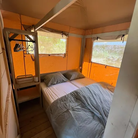 Luxury tent Kazamia *